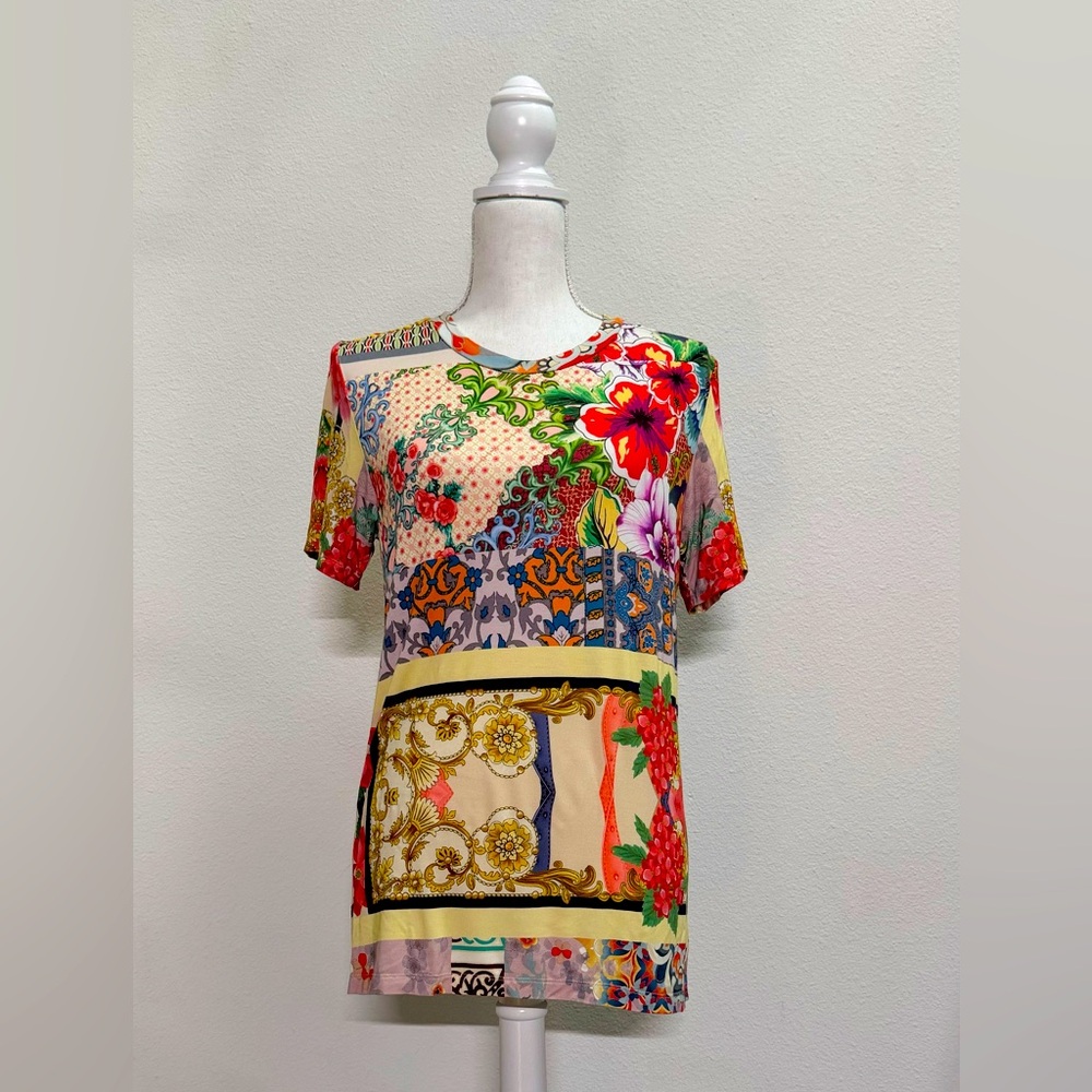 Johnny Was Tee. Like new condition